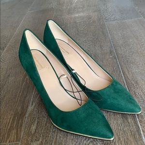 Andrew Marc suede green sz10 heels